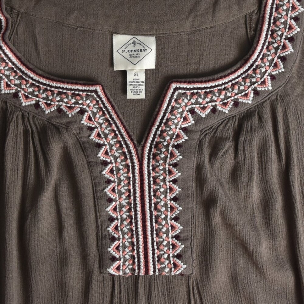 St. Johns Bay Blouse Size XL - Picture 5 of 7